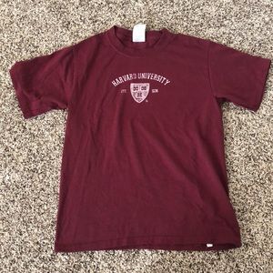 Harvard University college t-shirt
